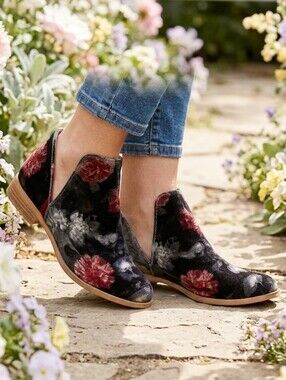 ATELIERS🇮🇹MADE in ITALY Floral Velvet Ankle Booties Black&RedGray Floral Sz 37